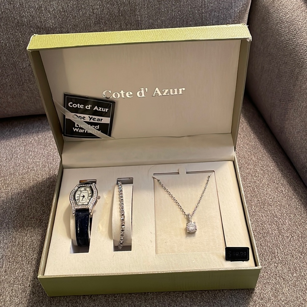 Cote d’ Azur costume jewelry boxed set